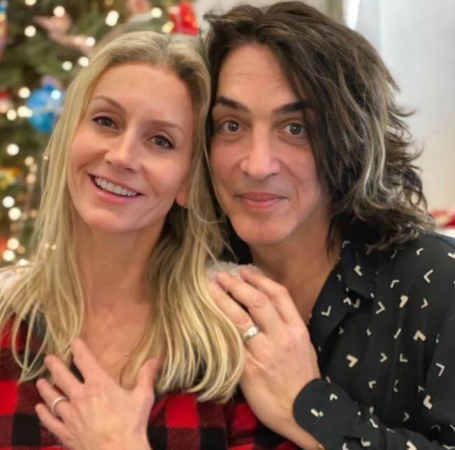Erin Sutton with her husband Paul Stanley.